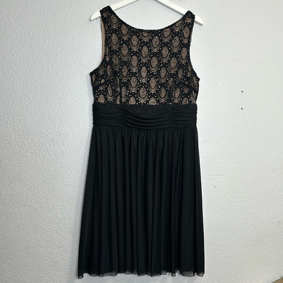 JH Evenings Women’s Size 16 Black Lace Sequin Sleeveless Short Cocktail Dress - Picture 1 of 11
